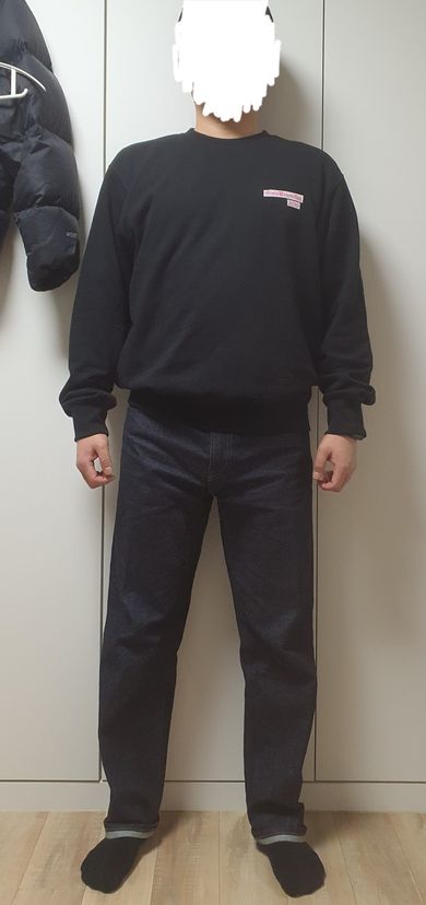 MUSINSA | thisisneverthat Lion 2010 Crewneck Black