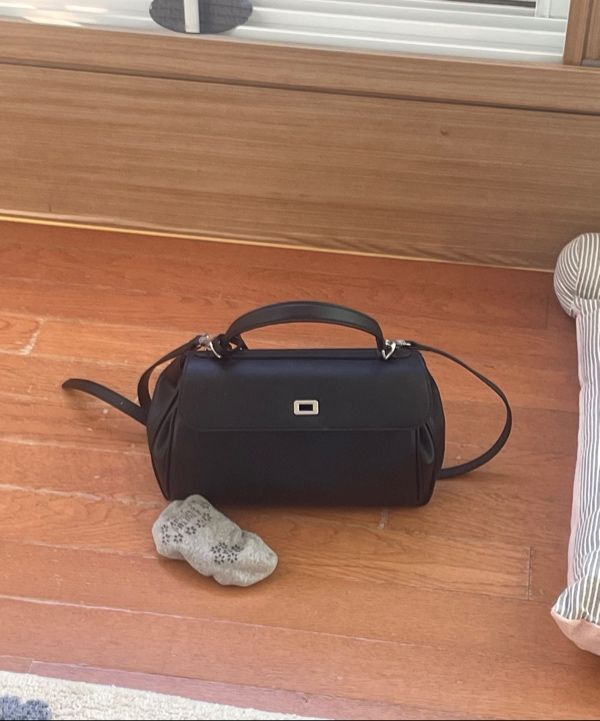 MUSINSA | SIYAZU SIAC3061 Leather Michelle Bag S_Black