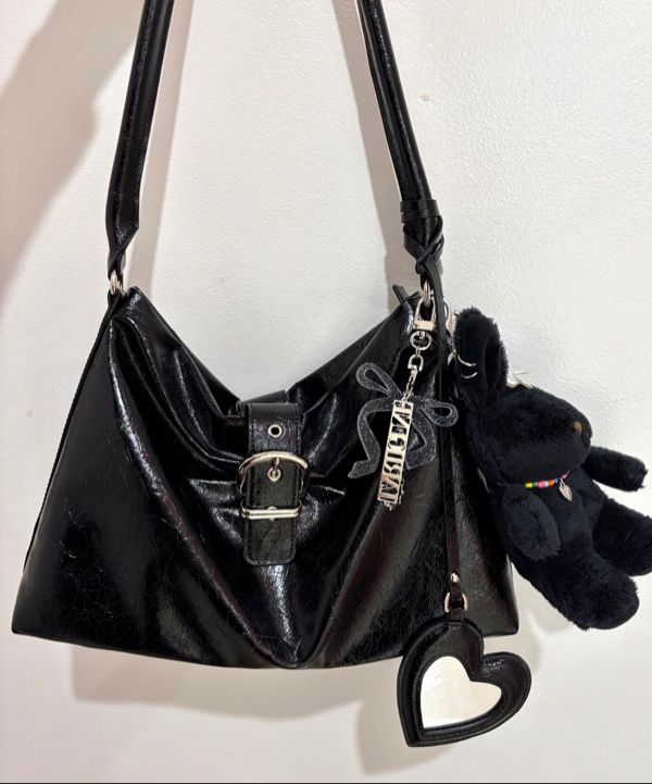 VVV ■ Ribbon Hobo Buckle Shoulder Bag MUSINSA | VVV Ribbon Hobo Buckle Shoulder Bag _ Black