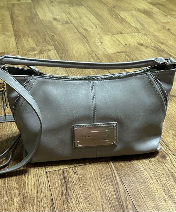 バッグ SIDE ZIPPER TWO WAY BAG IN BLACK SIDE ZIPPER TWO WAY BAG IN BLACK – Matin Kim