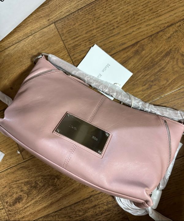 バッグ SIDE ZIPPER TWO WAY BAG IN BLACK SIDE ZIPPER TWO WAY BAG IN BLACK – Matin Kim