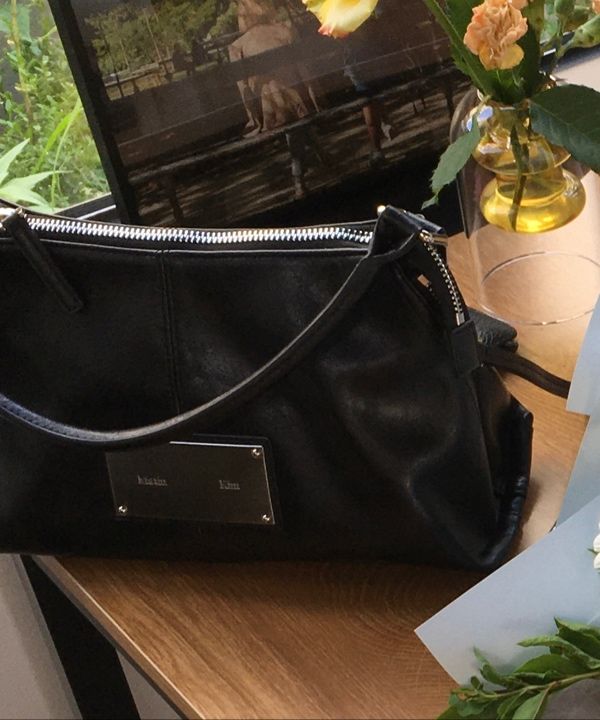 ★Matin Kim★SIDE ZIPPER TWO WAY BAG SIDE ZIPPER TWO WAY BAG IN BLACK – Matin Kim
