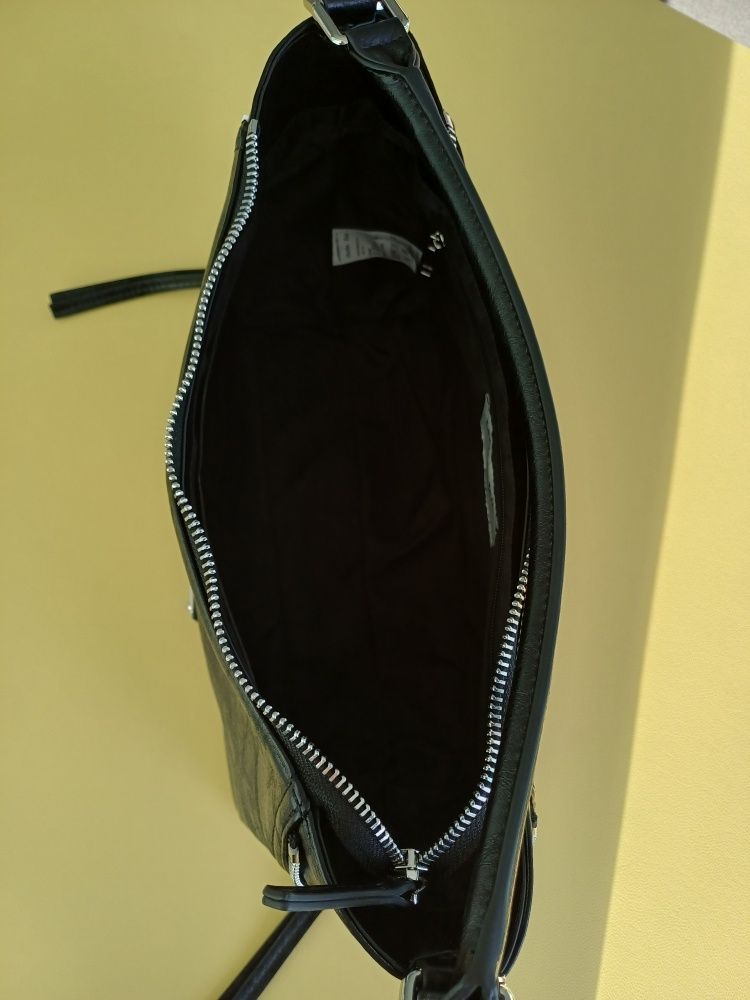 MUSINSA公式 | MATIN KIM SIDE ZIPPER TWO WAY BAG IN BLACK
