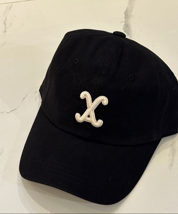 ■VARZAR■ VA Curved 3D Logo Ball Cap Black varzar1607 VARZAR VA Curved 3D Logo Ball Cap Black Baseball Cap Japan