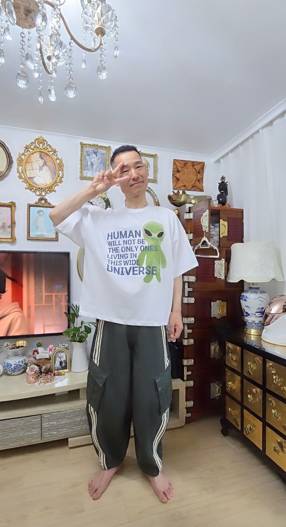 MUSINSA | HOODHOOD Alien slogan overfit short sleeve t-shirt