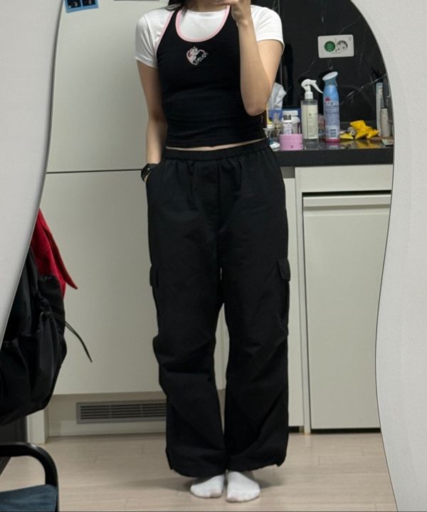 MUSINSA | LUV IS TRUE [MARIE] HALTERNECK TOP(BLACK)