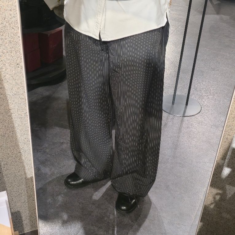 定価3万 sullen stripe Slack black/White