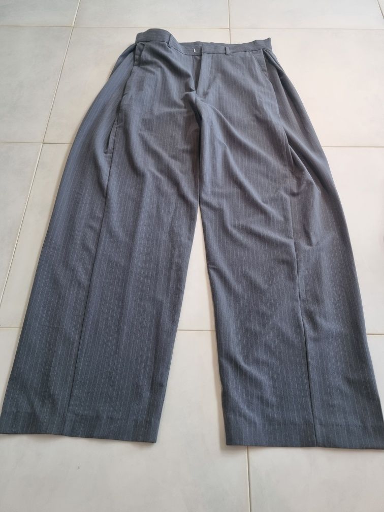 MUSINSA | SIGNATURE Multi-Tuck Wide Slacks [Gray Stripe]