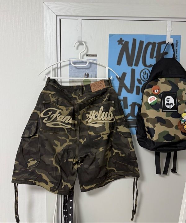 MUSINSA | FANCY CLUB Cargo Lettering Bermuda Pants (KHAKI