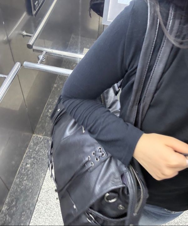 MUSINSA | FANCY CLUB Belted Washing Leather Bag (BLACK) F25QE990