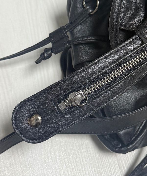 MUSINSA | FANCY CLUB Belted Washing Leather Bag (BLACK) F25QE990