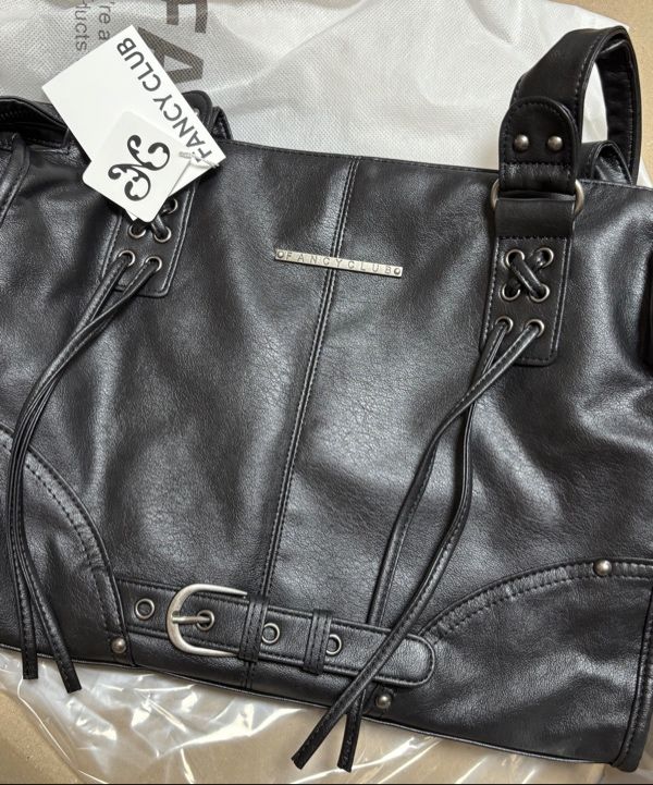 MUSINSA | FANCY CLUB Belted Washing Leather Bag (BLACK) F25QE990