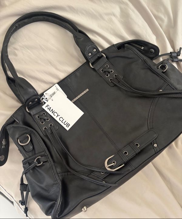 MUSINSA | FANCY CLUB Belted Washing Leather Bag (BLACK) F25QE990