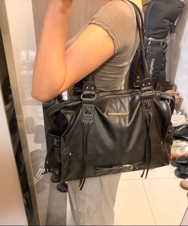 MUSINSA | FANCY CLUB Belted Washing Leather Bag (BLACK) F25QE990