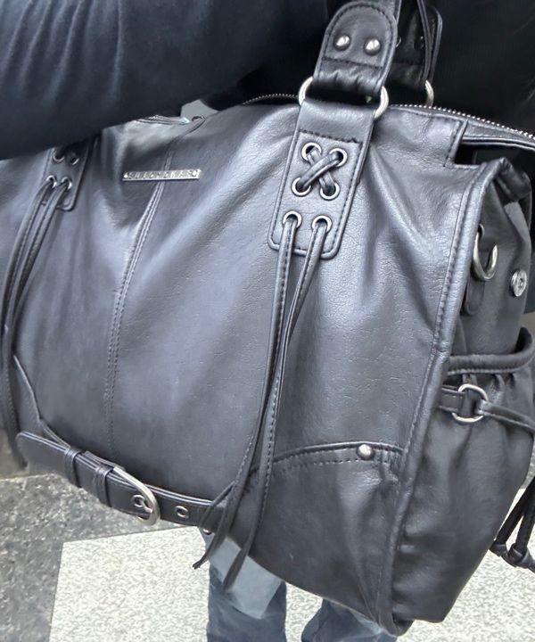 MUSINSA | FANCY CLUB Belted Washing Leather Bag (BLACK) F25QE990