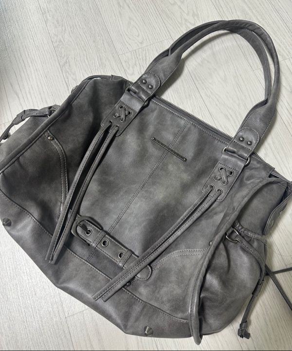 MUSINSA | FANCY CLUB Belted Washing Leather Bag (GRAY) F25QE990