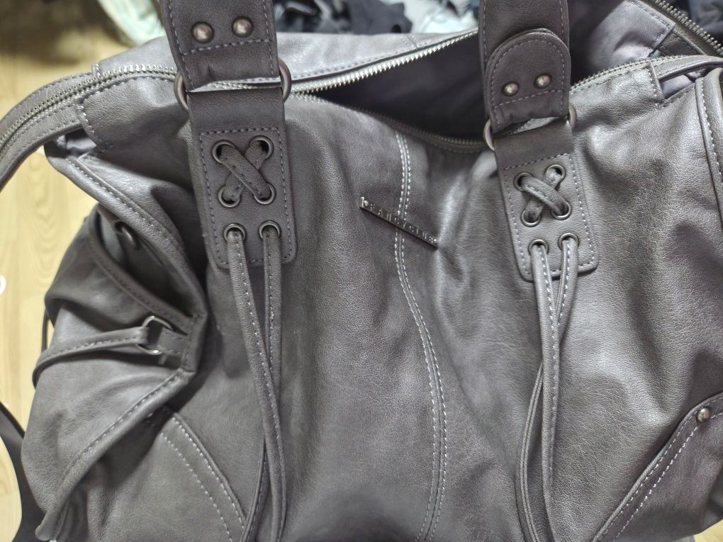 MUSINSA | FANCY CLUB Belted Washing Leather Bag (GRAY) F25QE990