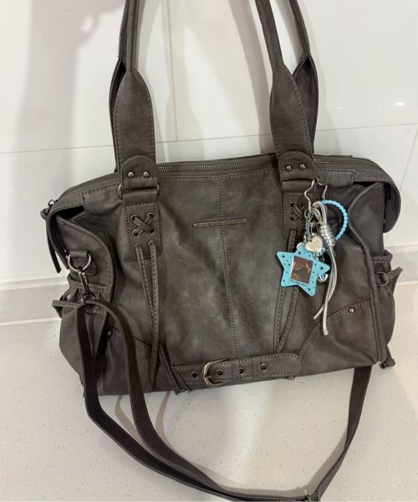 MUSINSA | FANCY CLUB Belted Washing Leather Bag (GRAY) F25QE990