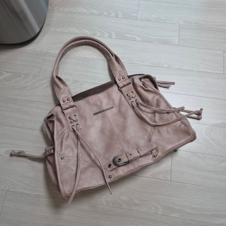 MUSINSA | FANCY CLUB Belted Washing Leather Bag (BABY PINK) F25QE990