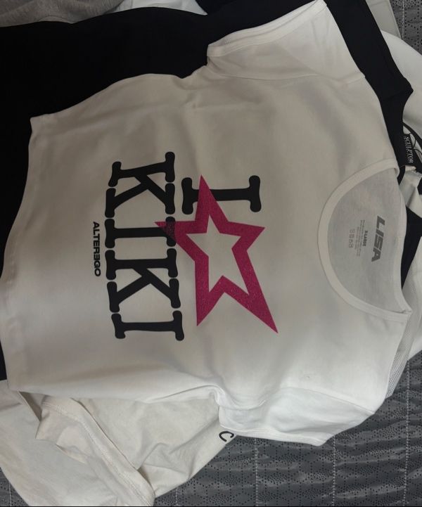 MUSINSA | LISA [ALTEREGO] KIKI CROP T-SHIRTS