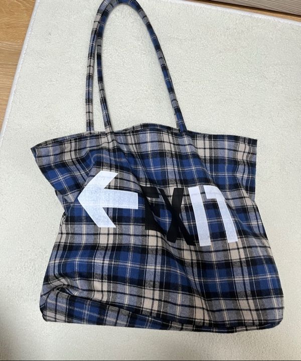 送料・関税込○GRAILZ○ 25SS CHECKERED TOTE BAG MUSINSA公式