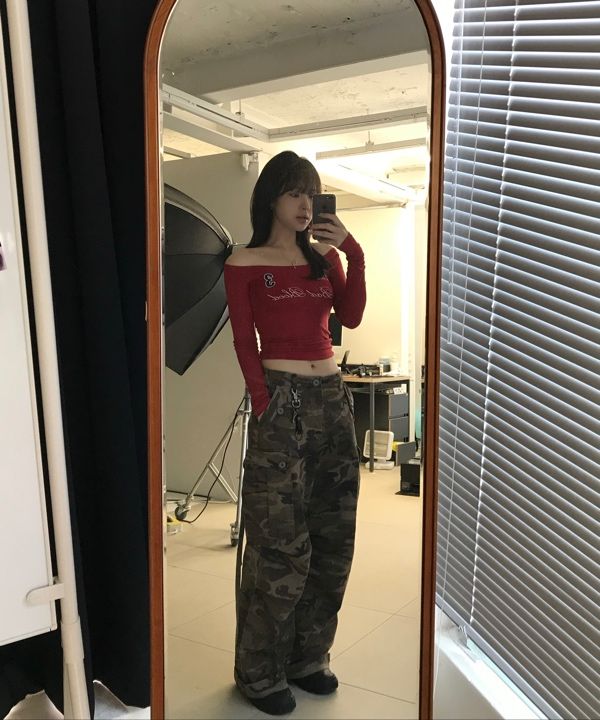 [BADBLOOD]★SAINT BLOOD OFF-SHOULDER TOP-3色 BADBLOOD]☆SAINT BLOOD OFF-SHOULDER TOP-3色 (BADBLOOD/T
