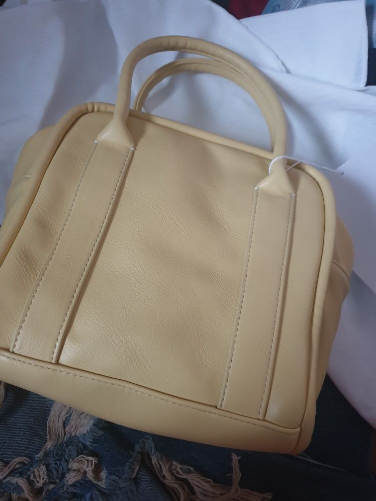 MUSINSA | YEOMIM mini box bag (butter)
