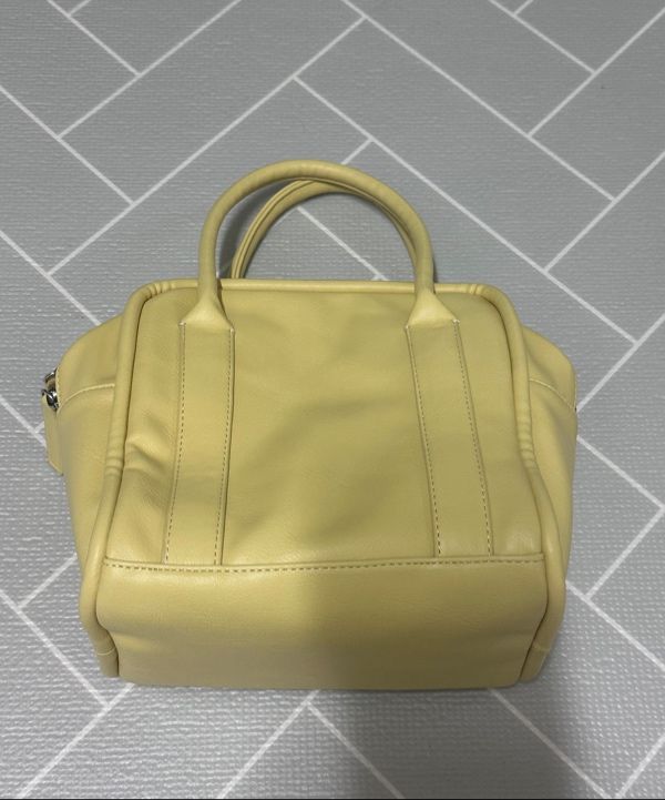MUSINSA | YEOMIM mini box bag (butter)