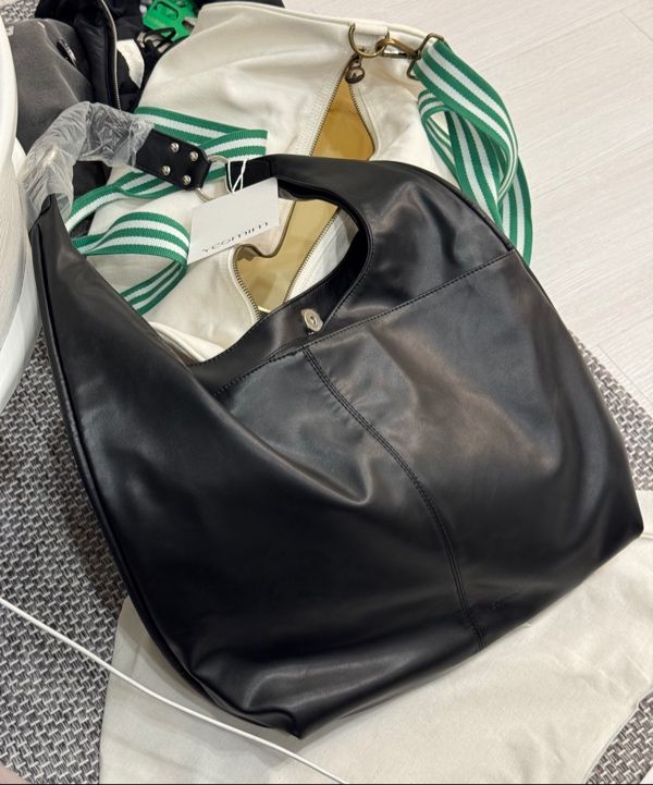 ショルダーバッグ・ポシェット [YEOMIM]NEW_medium slash hobo bag(3color) Slash hobo bag (crinkle brown) - YEOMIM