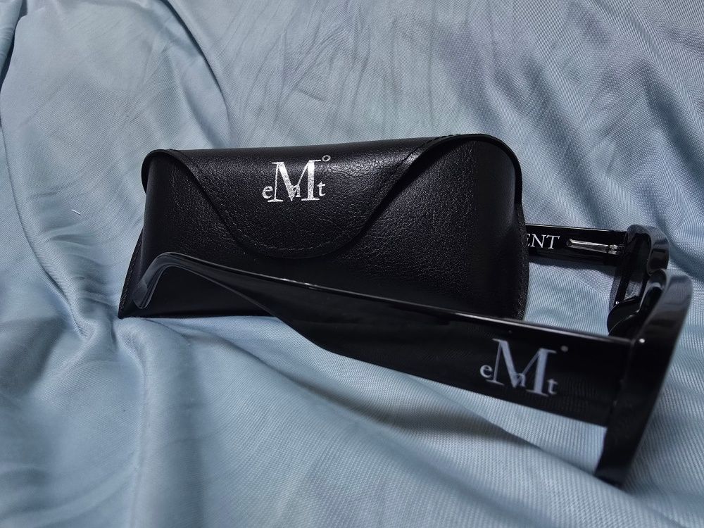 MUSINSA公式 | MUCENT Signature Logo Point Sunglasses Unisex