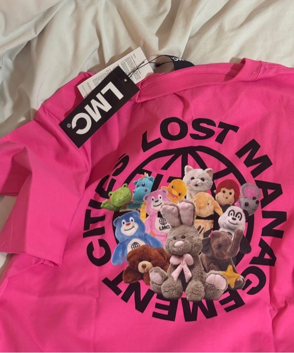 【 25SS新作】 ★LMC★ DOLL GLOBE TEE MUSINSA公式 | LMC DOLL GLOBE TEE hot pink