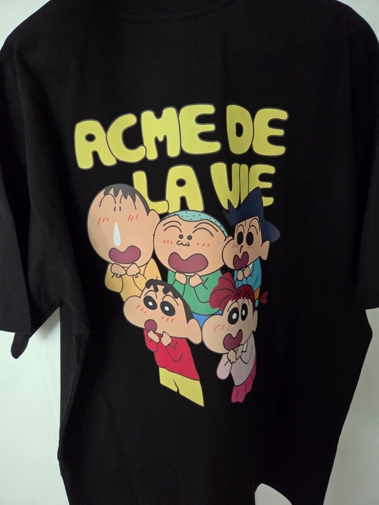 ADLV ♥ SHINCHAN AND FRIENDS SHORT SLEEVE T-SHIRT acmé de la vie ADLV Shinchan & Friends T-Shirt – Light Green
