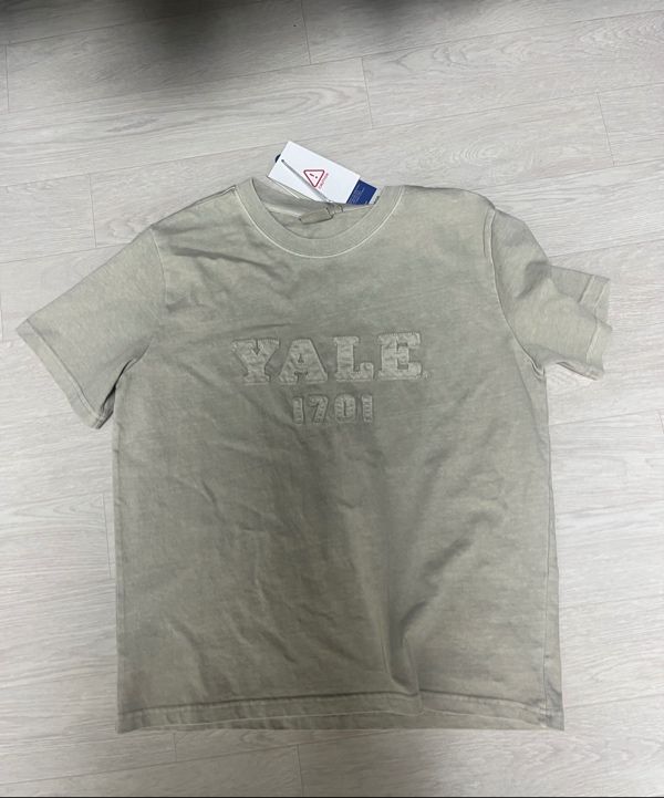 MUSINSA | YALE Women's Pigment Applique T-Shirt_Navy