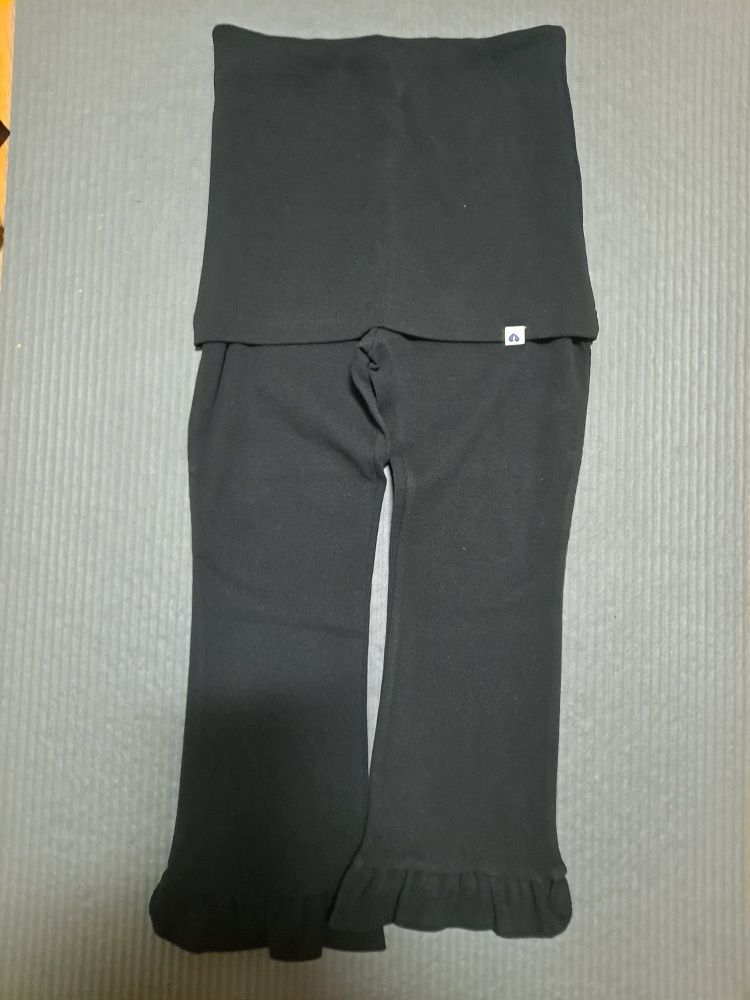 【FUNFROMFUN】Frill Hem Capri ★韓国人気★ 追跡付 FUNFROMFUN】Frill Hem Capri ☆韓国人気☆ 追跡付 パンツ
