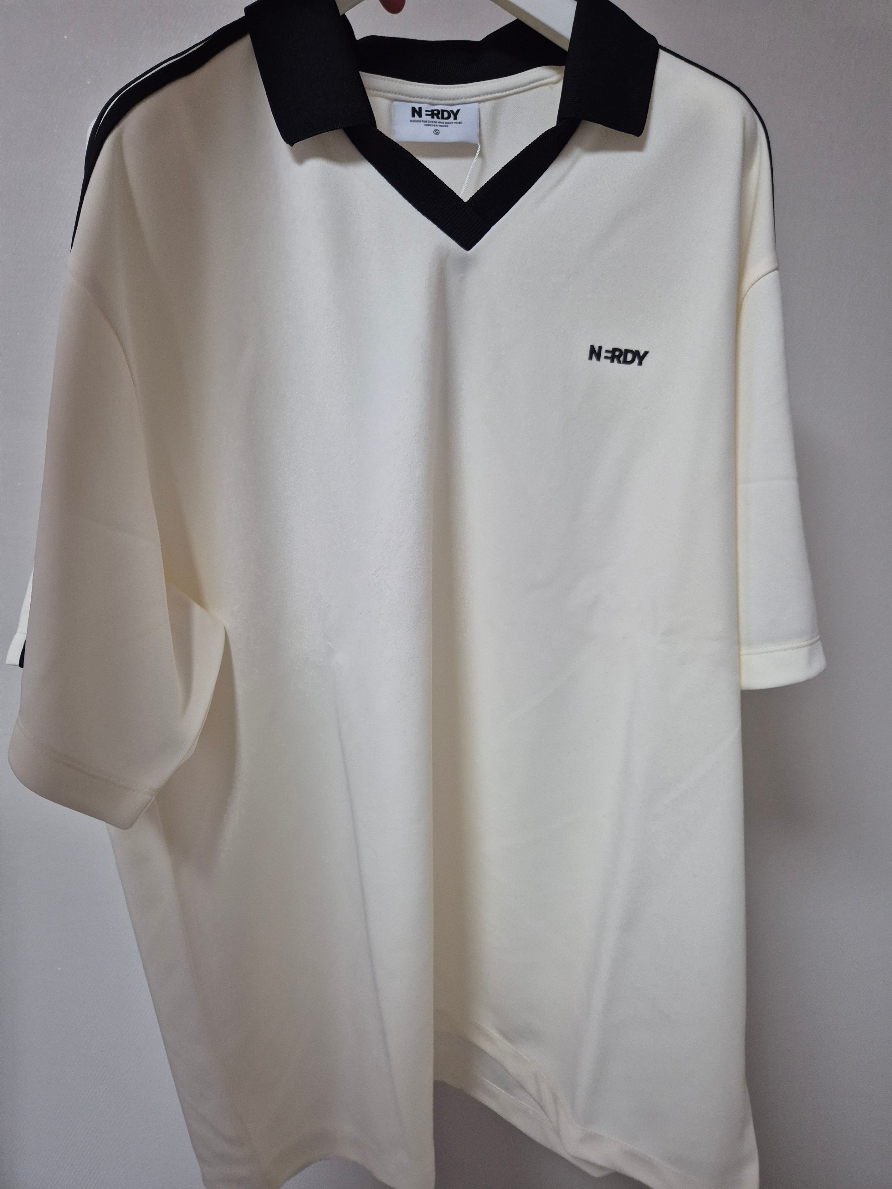 [ NERDY ]★25SS★CLASSIC NY JERSEY SHORT SLEEVE T-SHIRT MUSINSA | NERDY Classic NY Jersey Short Sleeve T-Shirt