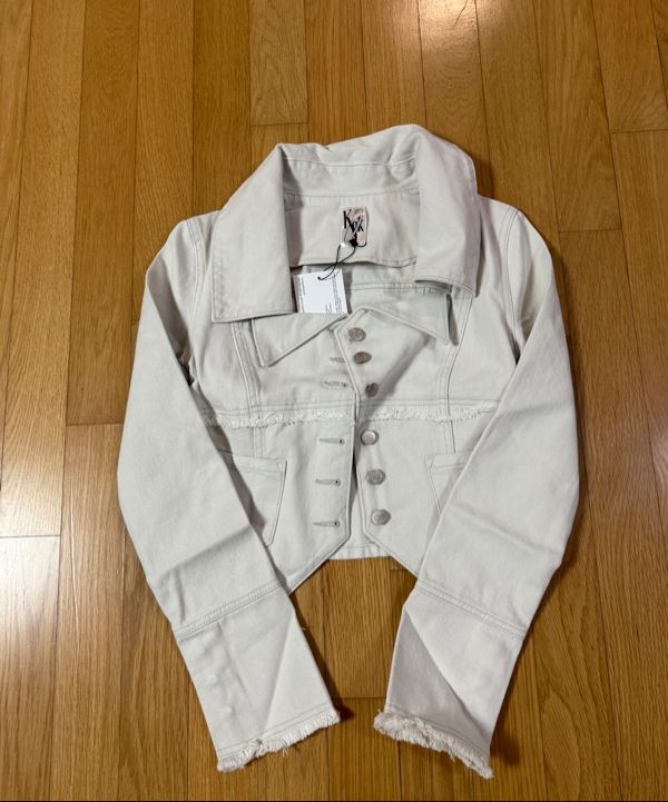MUSINSA | KASHIKO Denim Square Neck Trucker Jacket Off White