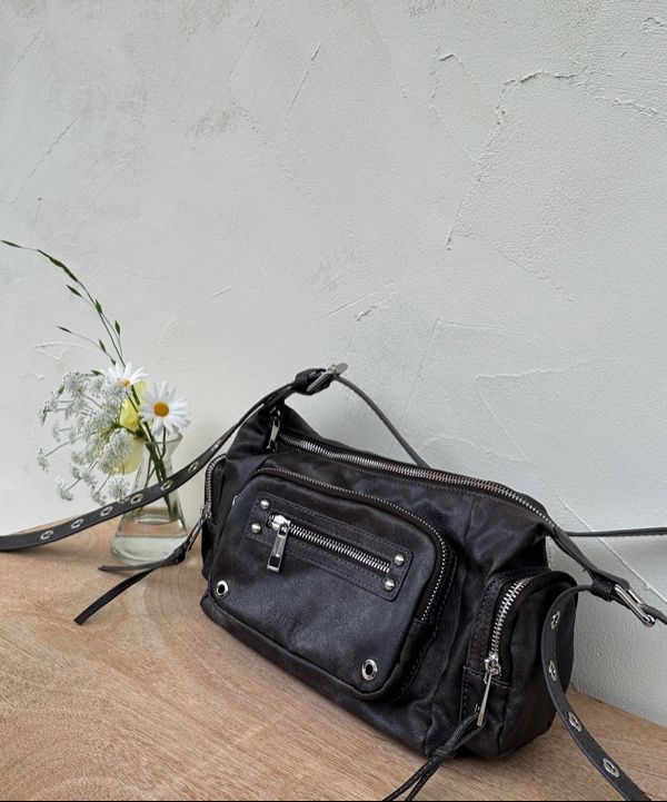 MUSINSA | BLACK PURPLE Marco Bag Marco Bag_BROWN