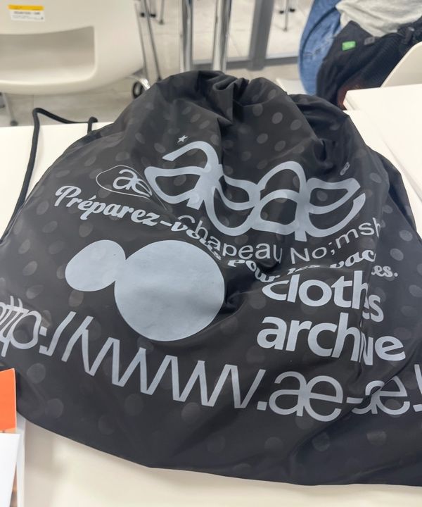 MUSINSA公式 | AEAE WEB LOGO DOT GYM SACK [BLACK]