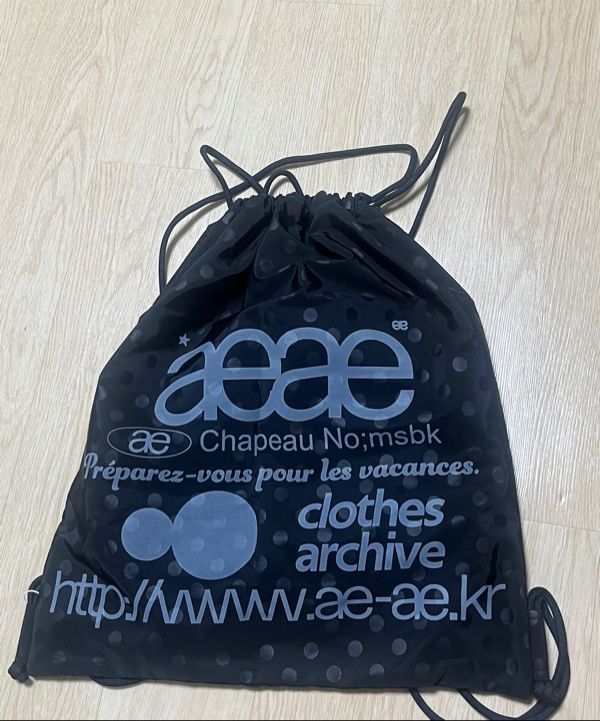 MUSINSA公式 | AEAE WEB LOGO DOT GYM SACK [BLACK]