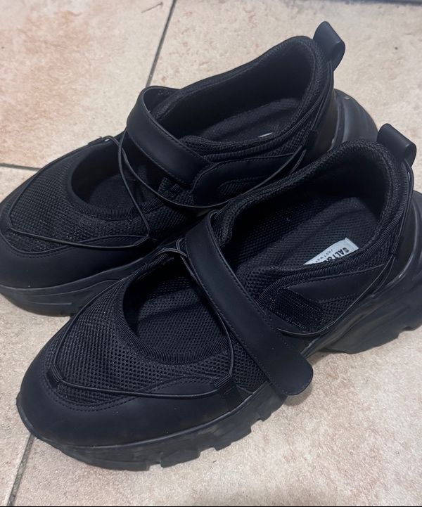 MUSINSA | SALT AND CHOCOLATE Odette Air Velcro Sneakers