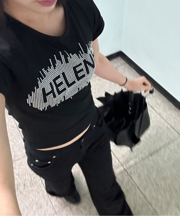 【HELENE PARIS】ONLY Stud Applique Half T-shirt Tシャツ MUSINSA | HELENE PARIS Helene Stud Applique Half T-Shirt [White]