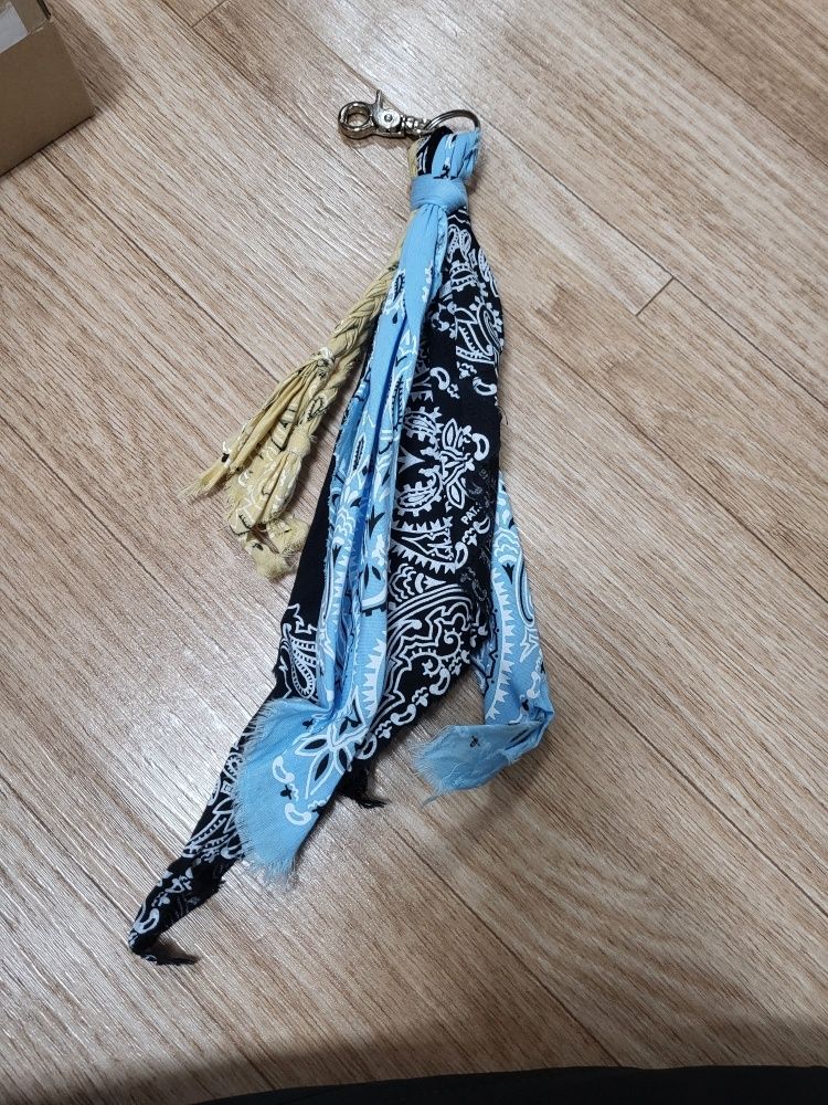 MUSINSA | RUNDS Color Bandana Keyring (Sky Blue)