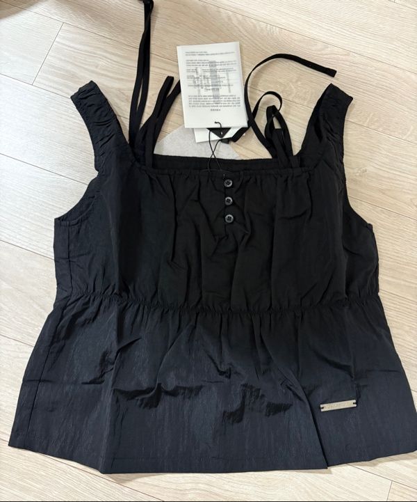 [CITYBREEZE]25SS●DOUBLE STRAP SQUARED NECK SLEEVELESS TOP CITYBREEZE]25SS○DOUBLE STRAP SQUARED NECK SLEEVELESS TOP