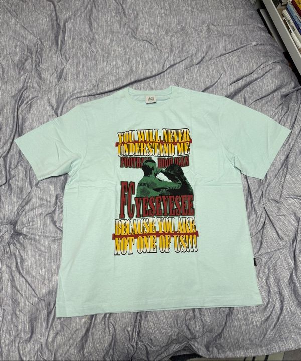★2025SS新作★YESEYESEE★Y.E.S Hooligan Tee MUSINSA公式 | YESEYESEE Y.E.S Hooligan Tee Slate