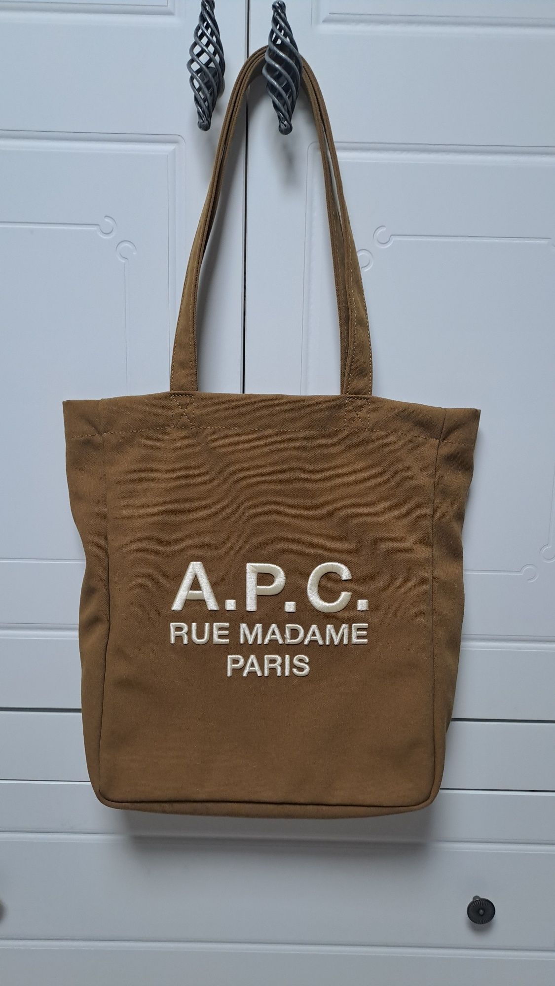 MUSINSA | A.P.C. Lou Madame Lou Tote Bag - Caramel