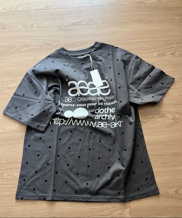 ★AEAE★ WEB LOGO DOT TSHIRTS CHARCOAL AE45SWTS005CHA MUSINSA | AEAE WEB LOGO DOT T-SHIRTS [CHARCOAL]