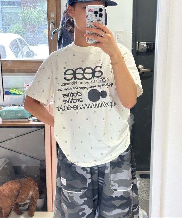 MUSINSA公式 | AEAE WEB LOGO DOT T-SHIRTS [CREAM]