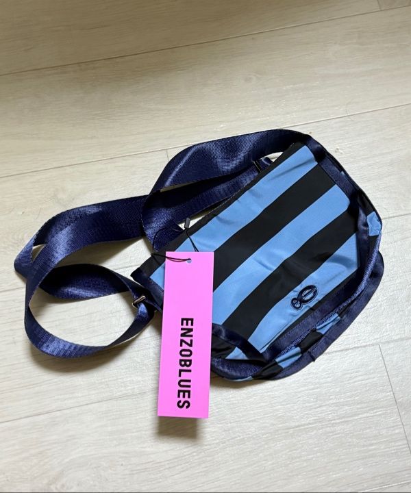 ENZO BLUES ♥ Striped Cross Bag/ 追跡付 ENZO BLUES(エンゾーブルース) バッグ・カバン(レディース
