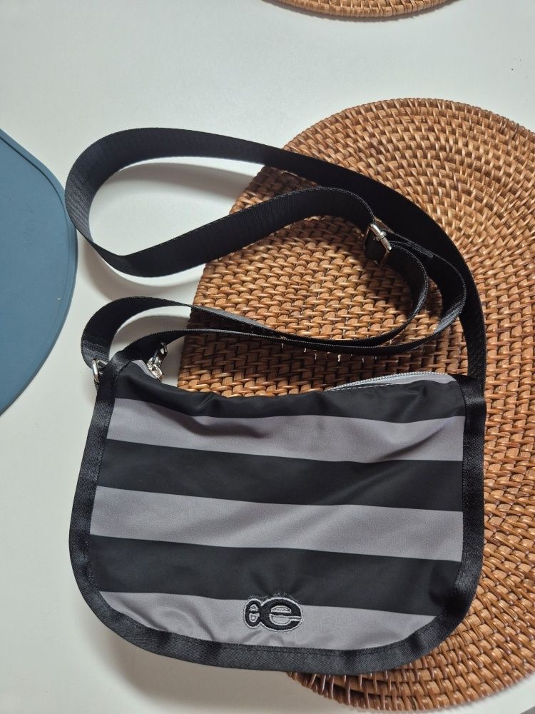 ENZO BLUES ♥ Striped Cross Bag/ 追跡付 MUSINSA | ENZO BLUES Striped Crossbody Bag (Blue)