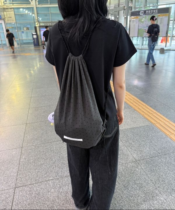 【韓国製品】PARAKEET Multy Pocket Utility Gym Sack 4色 韓国製品】PARAKEET Multy Pocket Utility Gym Sack 4色 (バッグ